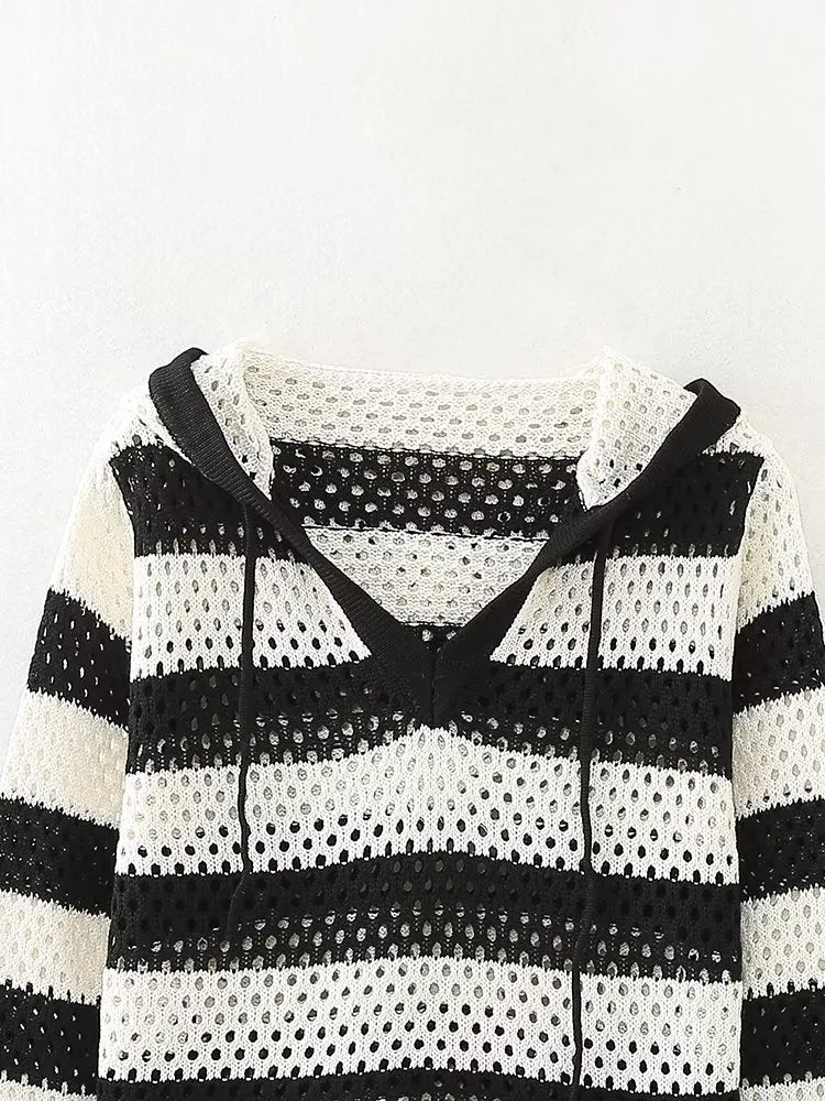 Early Autumn Retro Pullover V neck Loose Short Striped Hooded Sweater Top