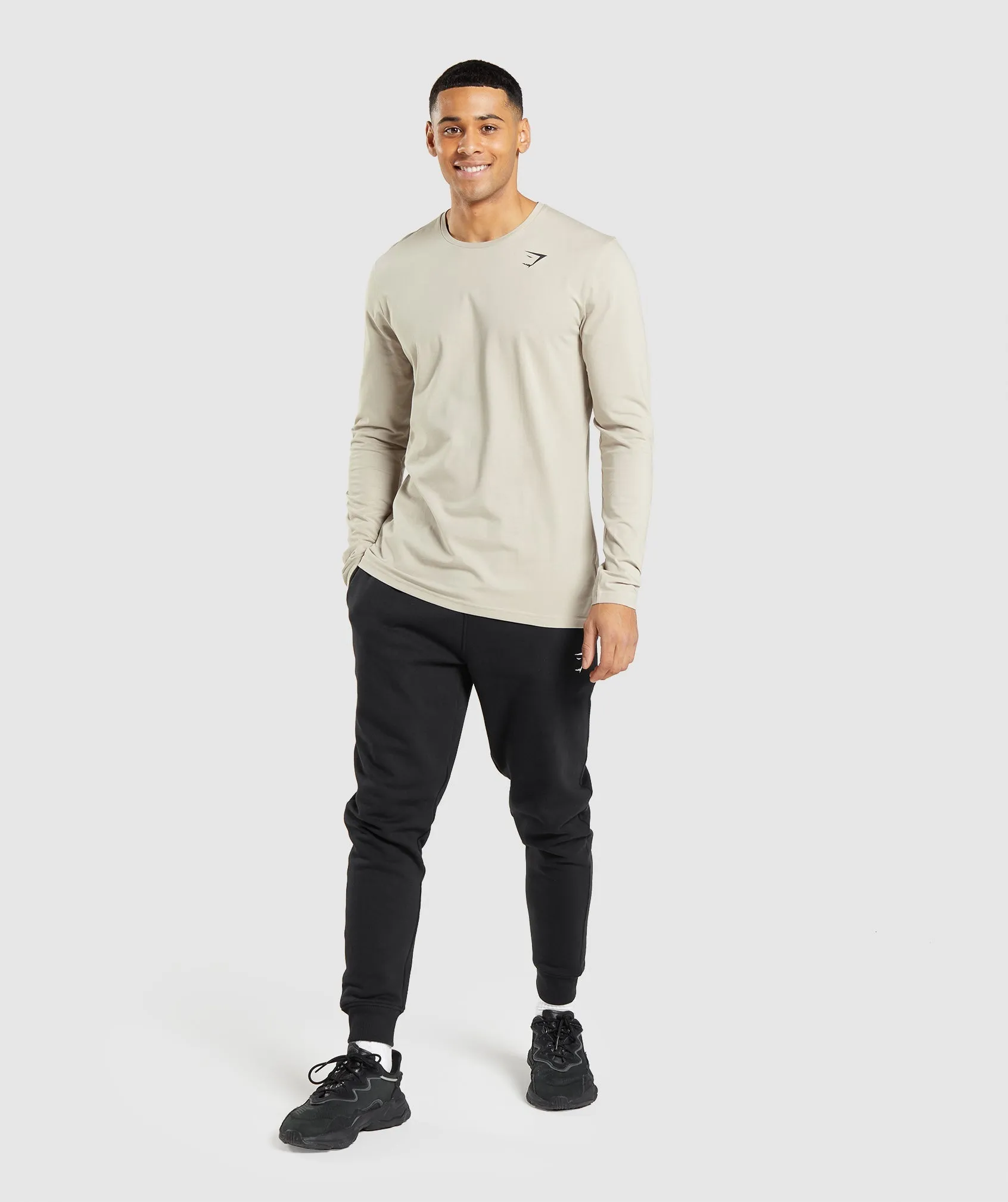 Gymshark Essential Long Sleeve T-Shirt- Pebble Grey