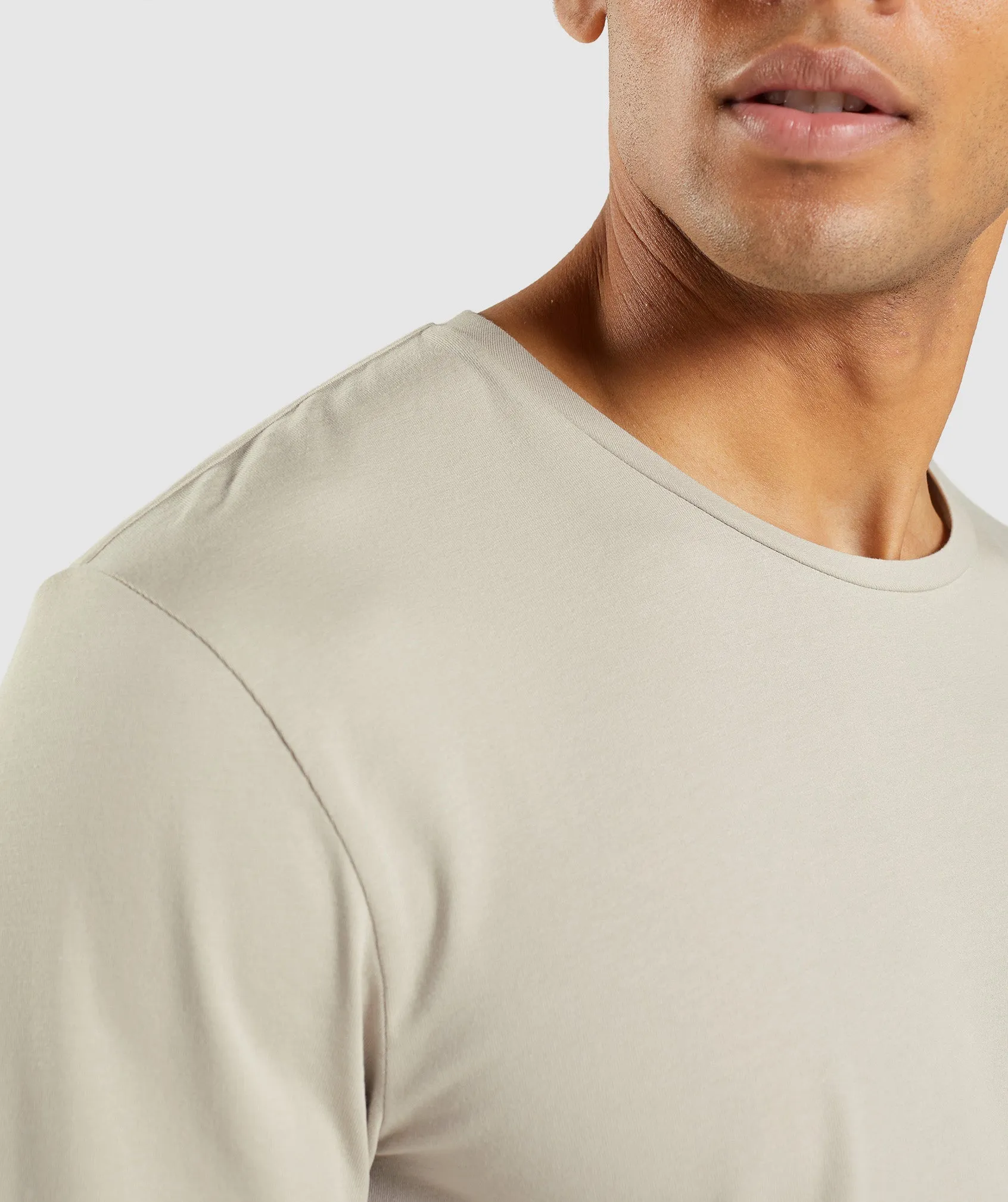 Gymshark Essential Long Sleeve T-Shirt- Pebble Grey