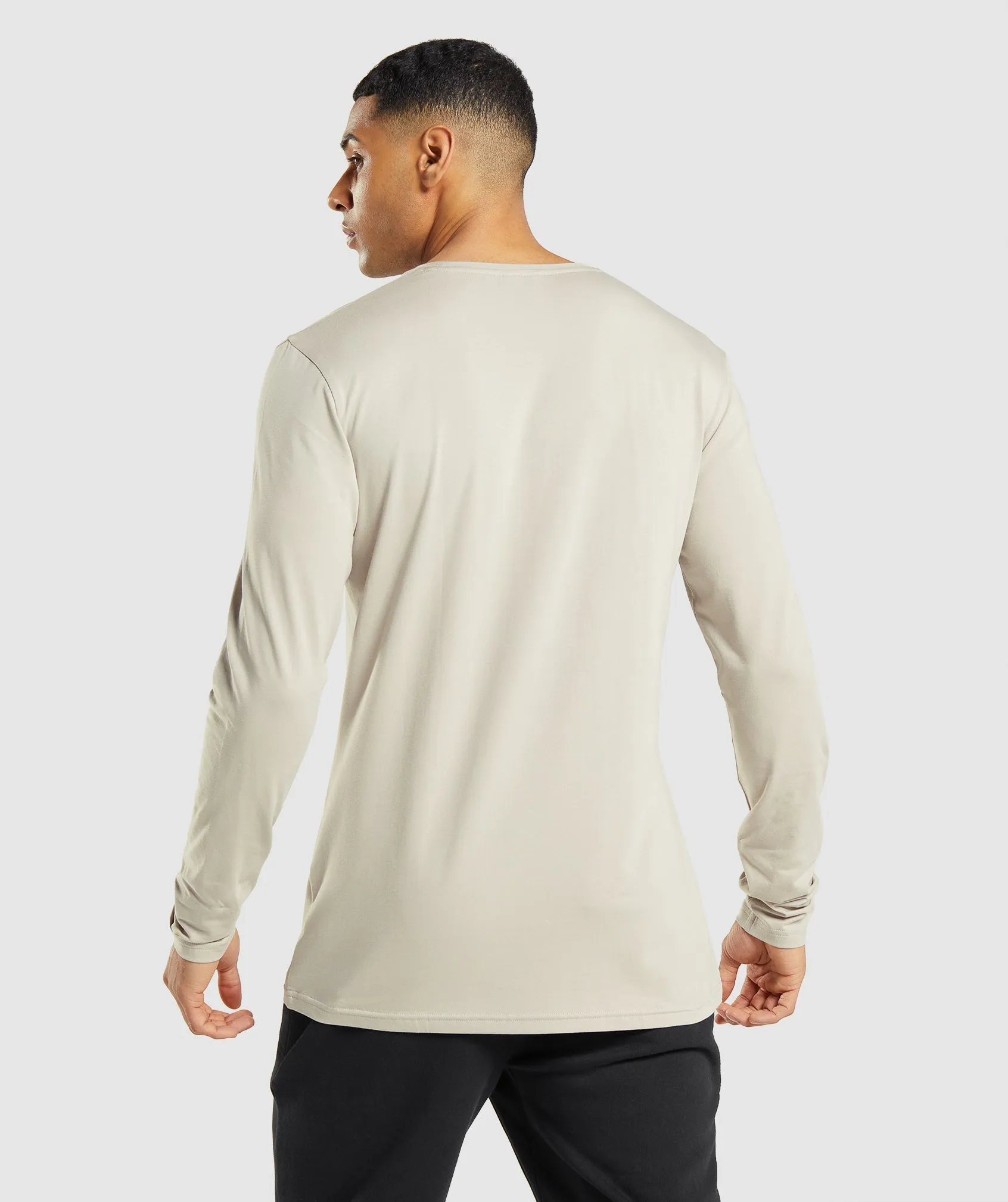 Gymshark Essential Long Sleeve T-Shirt- Pebble Grey