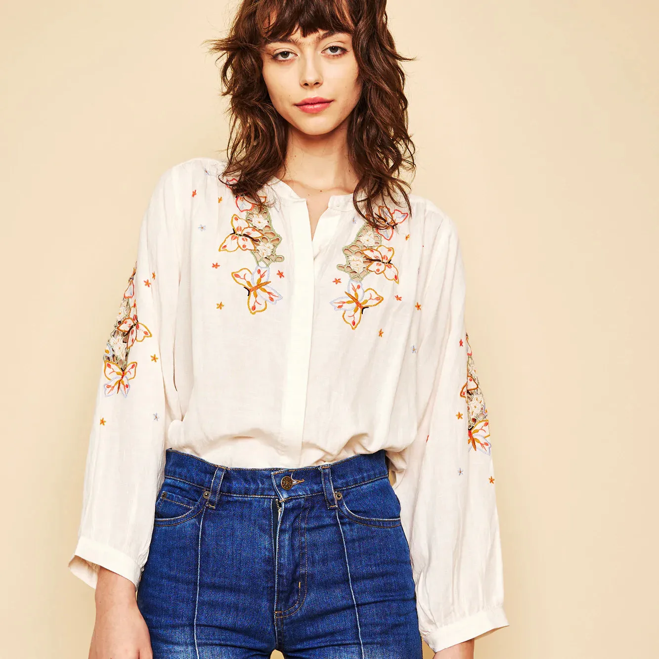 Papillon Blouse in Ecru