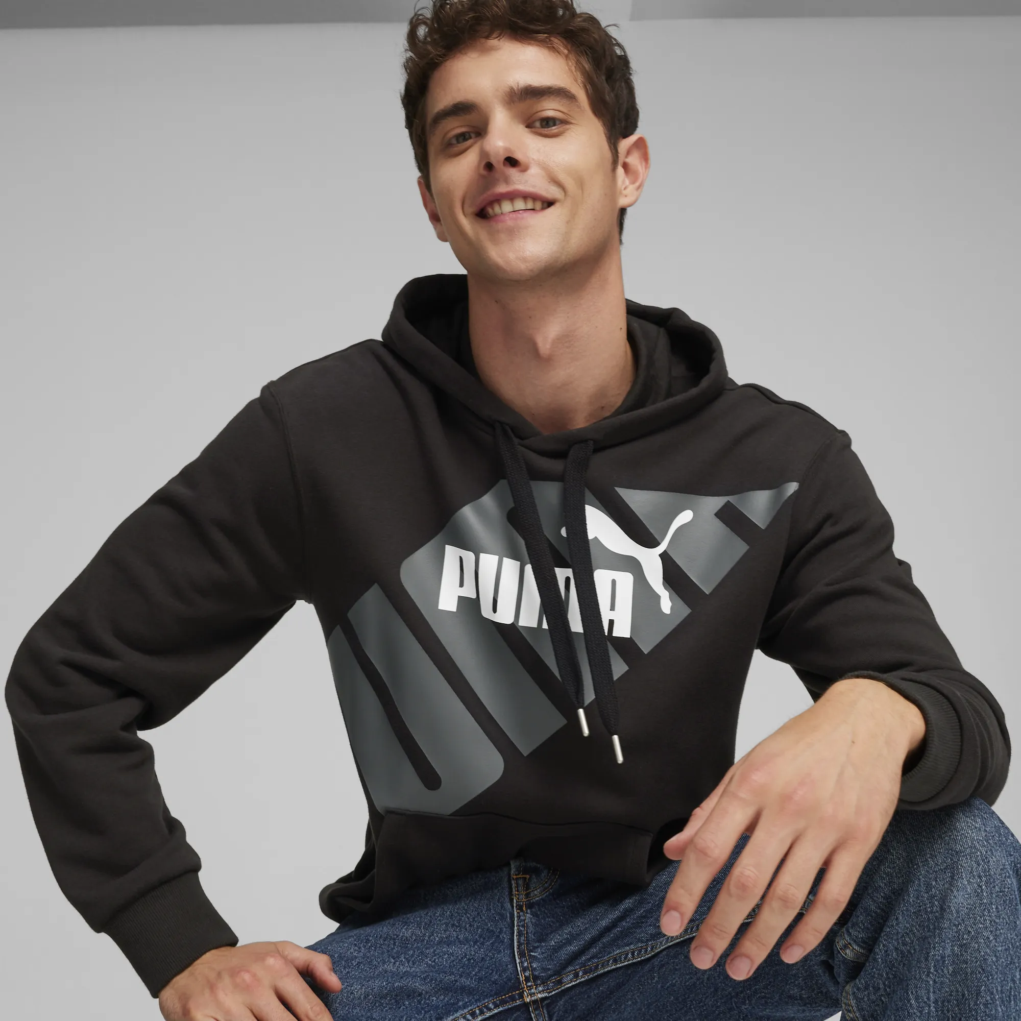 PUMA POWER Graphic Hoodie