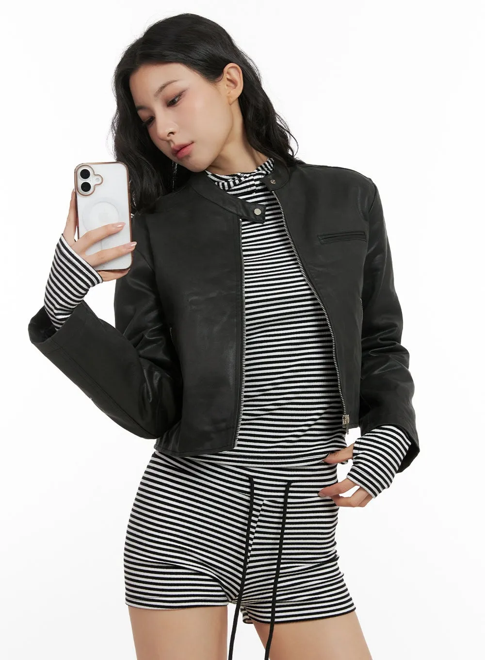 Solid Crop Faux Leather Jacket CN416