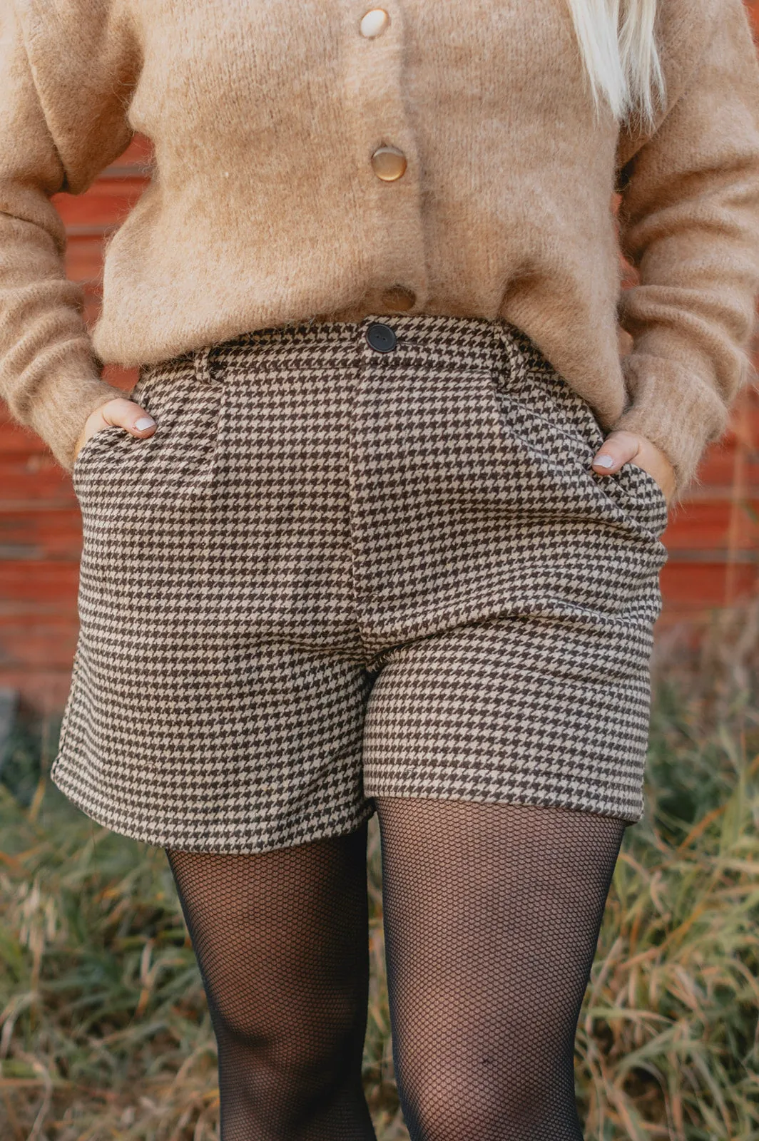 The Estelle Vintage Shorts - Coffee