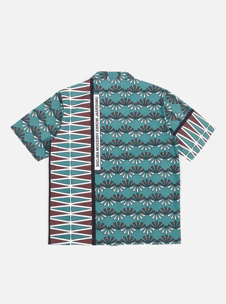 UNIVERSAL WORKS Road Trip Shirt In Green Freedom Print Cotton